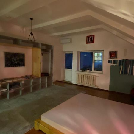 Kuduk Cultural Residence Bishkek Exterior photo